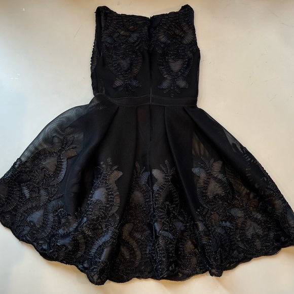 Maje Lace Peplum Dress - Picture 2 of 12